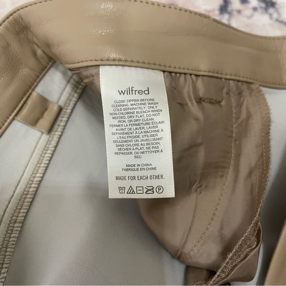 Wilfred Aritzia The Melina Faux Leather Pant Size 8 Tan Brown - Picture 9 of 10